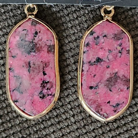 NWT Mia & Tess Pink/Gold Drop Dangle Earrings - Picture 4 of 6